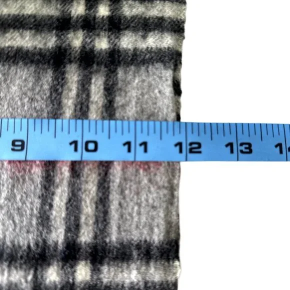 Burberry Classic Check Scarf Grey 100% Cashmere Unisex Scarf Made In England - Picture 7 of 7